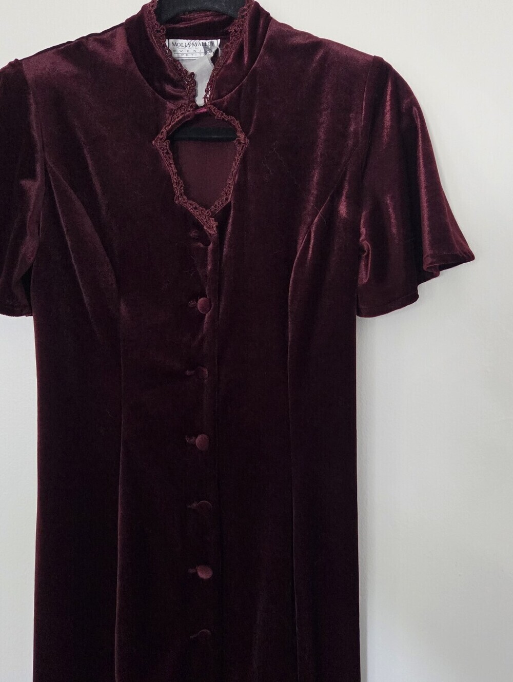 Molly Malloy Velvet Full Length Button-Front Dress in Deep Burgundy Medium - Picture 4 of 10